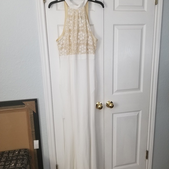 Formal maxi dress by Jarlo - Picture 1 of 7